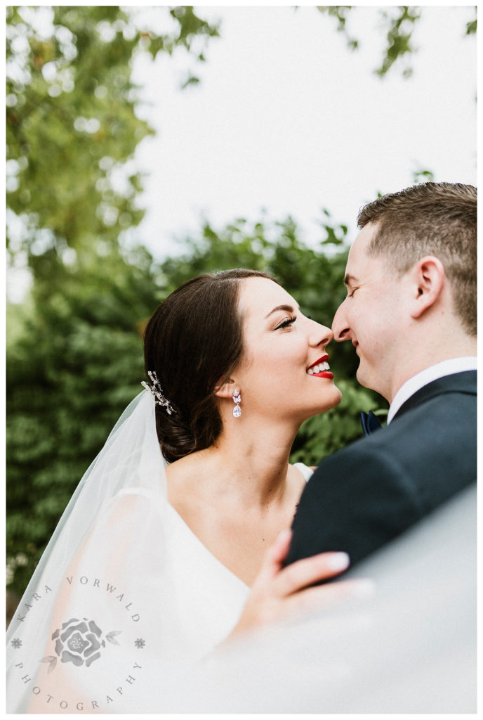 Des moines | Tea Room | Des Moines photographer | iowa photographer | midwest photographer | Kara Vorwald photography | wedding photography |