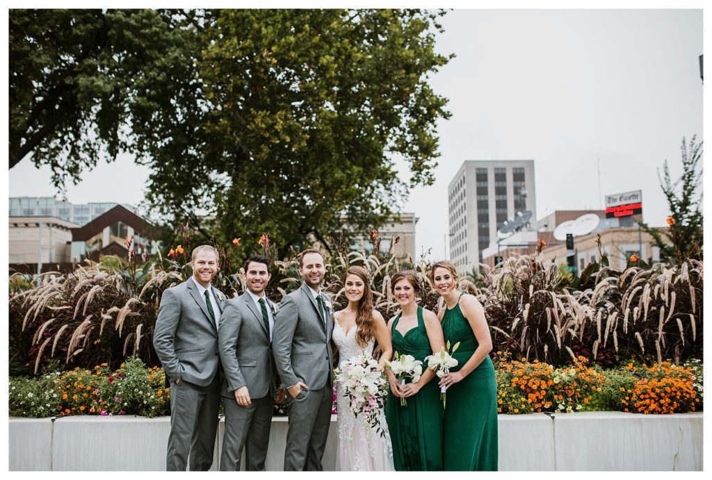 Des moines | Cedar Rapids Art Museum | Des Moines photographer | iowa photographer | midwest photographer | Kara Vorwald photography | wedding photography |